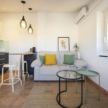Romantic Duplex With Terrace And Great Views خيرونا المظهر الخارجي الصورة