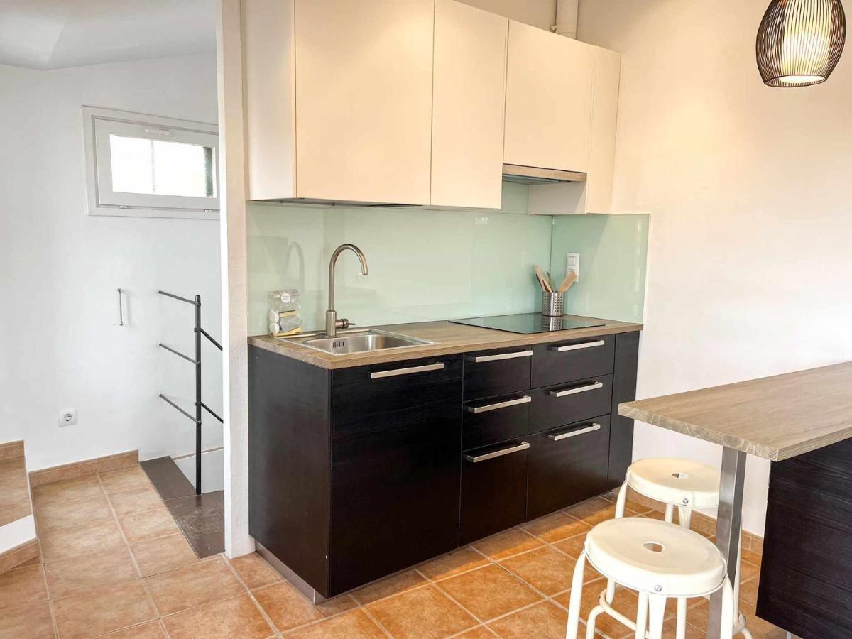 Romantic Duplex With Terrace And Great Views خيرونا المظهر الخارجي الصورة