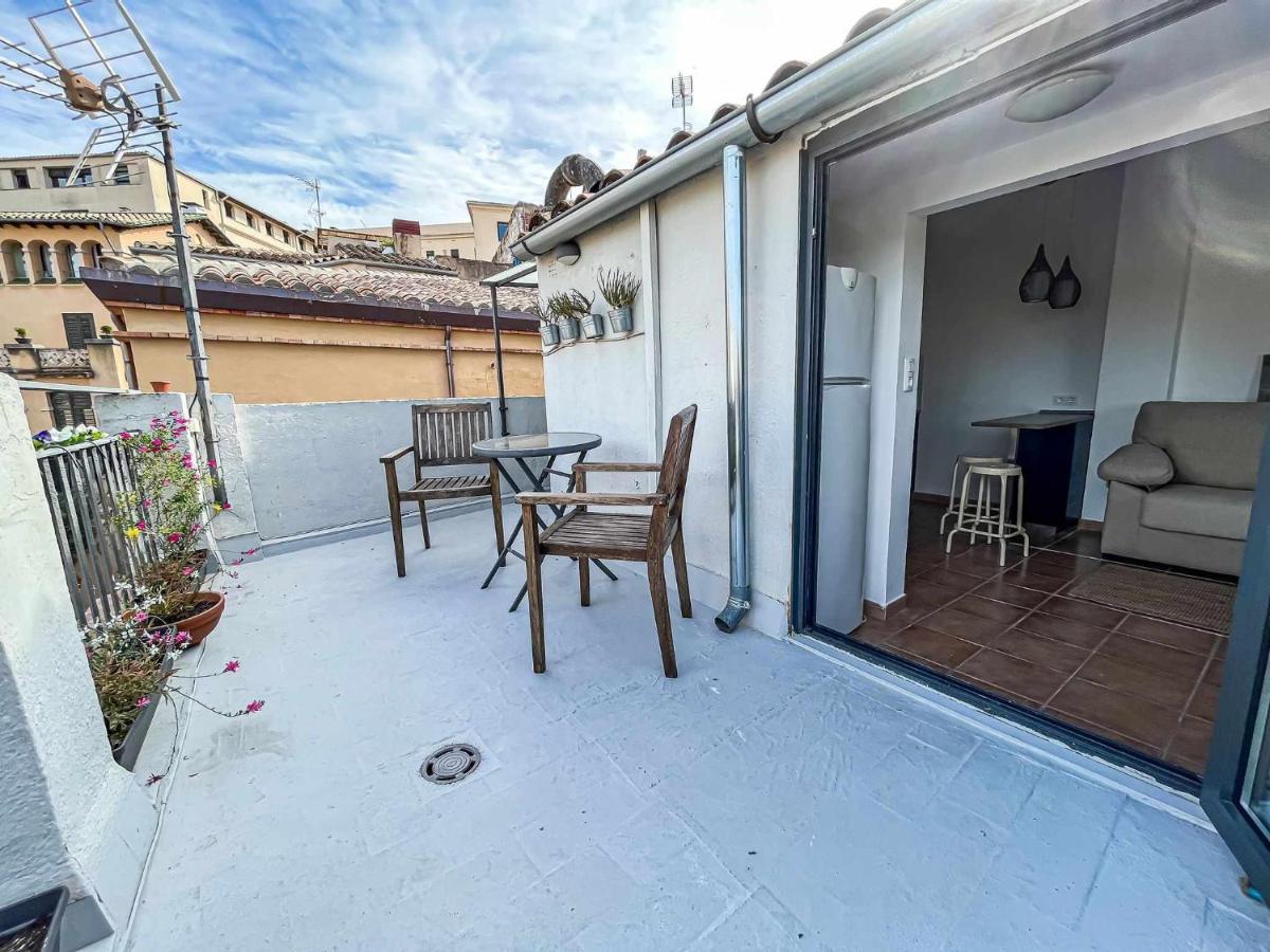 Romantic Duplex With Terrace And Great Views خيرونا المظهر الخارجي الصورة
