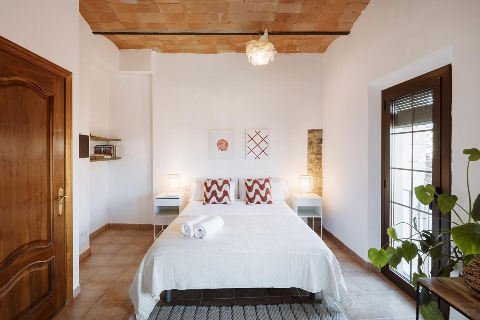 Romantic Duplex With Terrace And Great Views خيرونا المظهر الخارجي الصورة