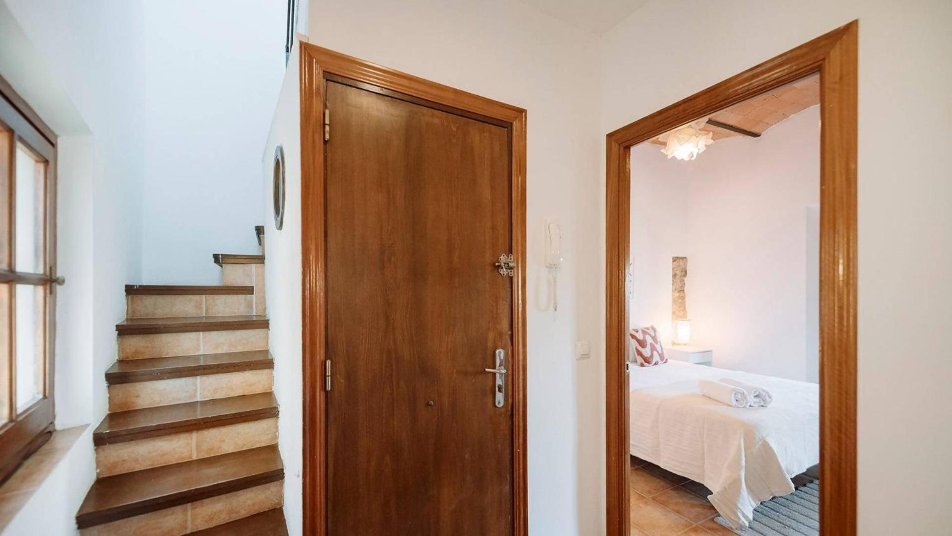 Romantic Duplex With Terrace And Great Views خيرونا الغرفة الصورة